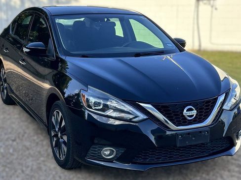 Used 2016 Nissan Sentra SR FWD image 1