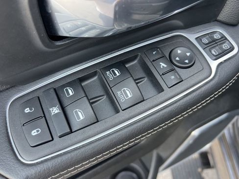 Certified 2024 RAM 3500 Laramie w/ Night Edition image 11