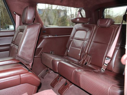 Used 2018 Lincoln Navigator L Black Label w/ Cargo Package image 24