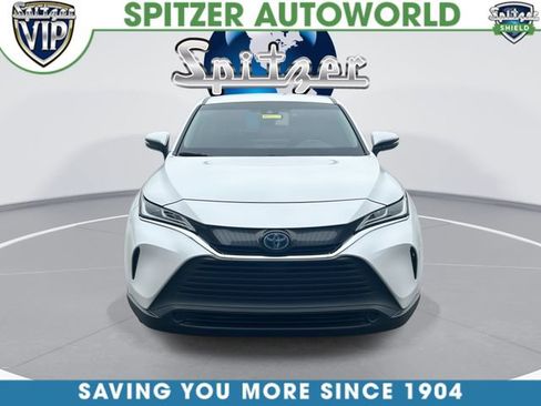 Used 2023 Toyota Venza LE AWD/4WD image 3