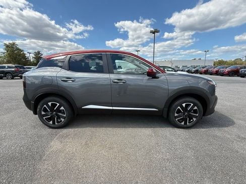 New 2025 Nissan Kicks SV w/ SV Premium Package image 4