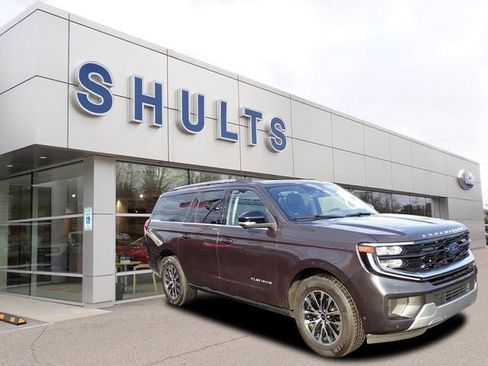 Certified 2025 Ford Expedition Max Platinum AWD/4WD image 3