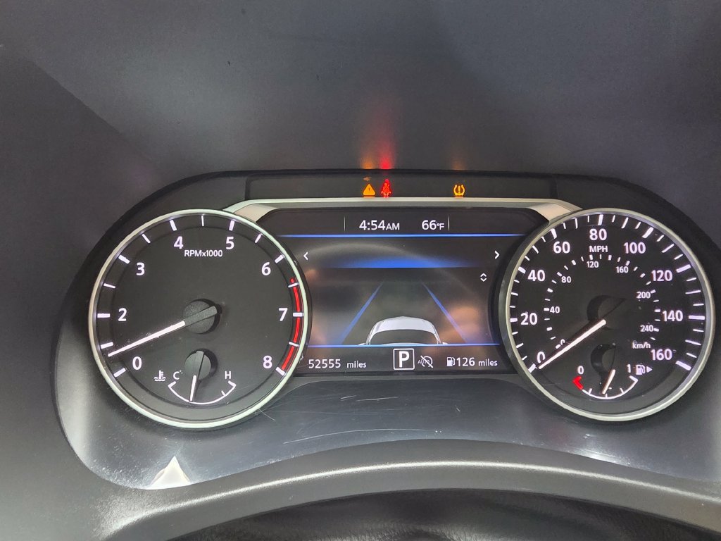 Used 2024 Nissan Sentra SV w/ SV Premium Package FWD image 35