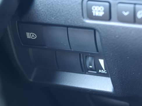Used 2021 Lexus IS 350 F Sport RWD image 15