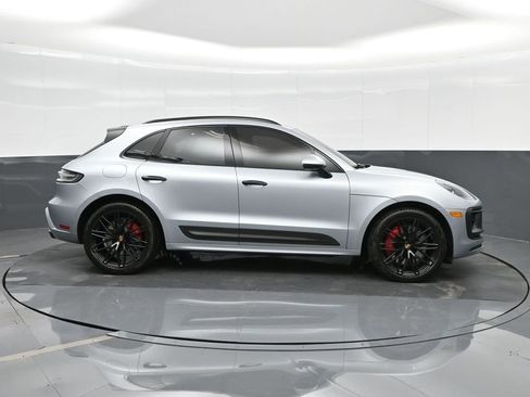 Certified 2024 Porsche Macan GTS image 10