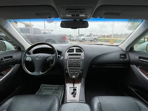 Used 2011 Lexus ES 350 FWD image 25