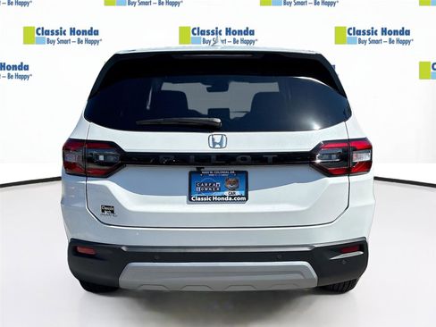 Certified 2025 Honda Pilot EX-L image 7