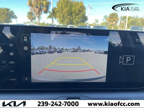 Certified 2025 Kia K4 EX image 32