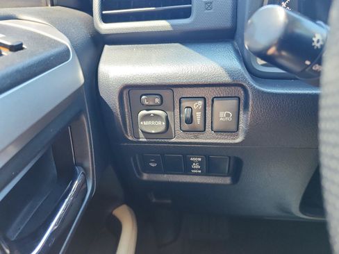 Used 2021 Toyota 4Runner SR5 Premium w/ Moonroof Package AWD/4WD image 21