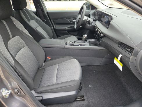 New 2026 Nissan Sentra SV w/ Floor Mat Package FWD image 19