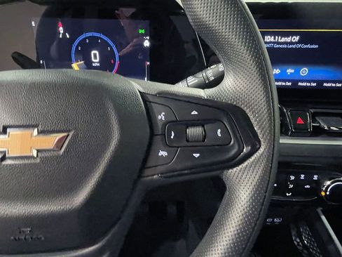 Used 2024 Chevrolet TrailBlazer LT w/ Driver Confidence Package FWD image 35