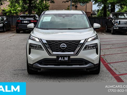 Used 2023 Nissan Rogue SV FWD image 11
