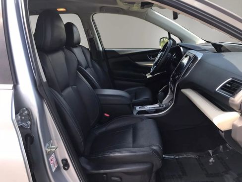 Used 2020 Subaru Ascent Limited w/ Technology Package AWD/4WD image 2