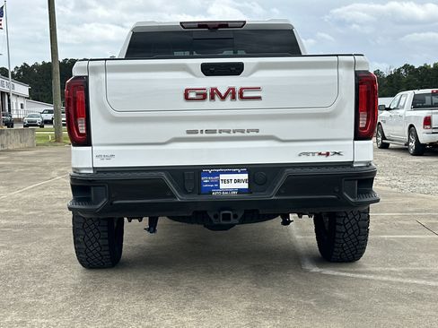 Certified 2025 GMC Sierra 1500 AT4X AWD/4WD image 7