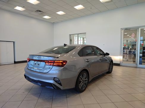 Used 2024 Kia Forte GT-Line w/ GT-Line Premium Package FWD image 2