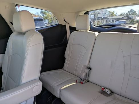 Used 2023 Buick Enclave Essence w/ Experience Buick Package AWD/4WD image 10
