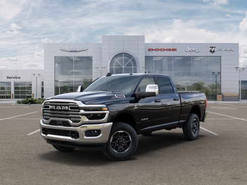 New 2025 RAM 2500 Laramie w/ Towing Technology Group AWD/4WD image 10