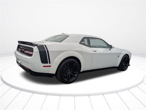 Used 2023 Dodge Challenger R/T Scat Pack image 9