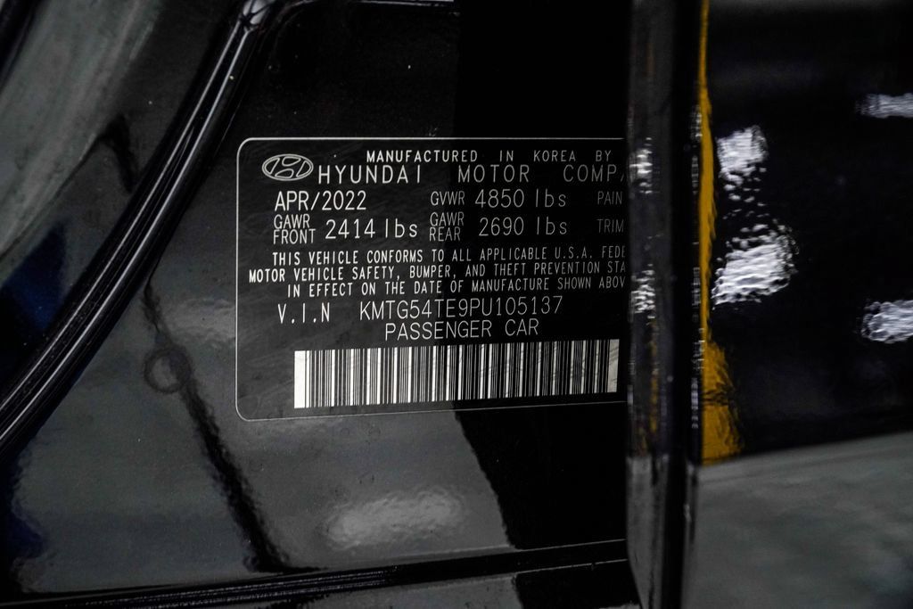 Used 2023 Genesis G70 3.3T RWD image 48