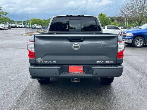 Certified 2021 Nissan Titan SV w/ SV Convenience Package AWD/4WD image 4