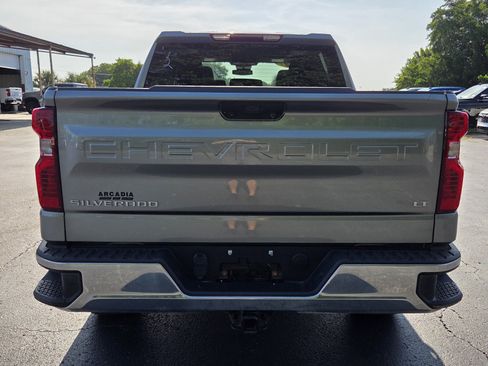 Certified 2024 Chevrolet Silverado 1500 LT AWD/4WD image 4
