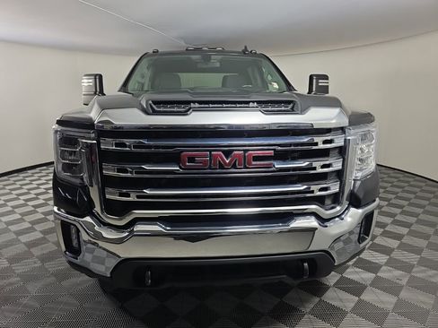 Used 2020 GMC Sierra 2500 SLE w/ SLE Convenience Package image 8