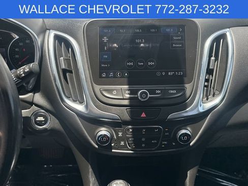Used 2021 Chevrolet Equinox LT FWD image 16