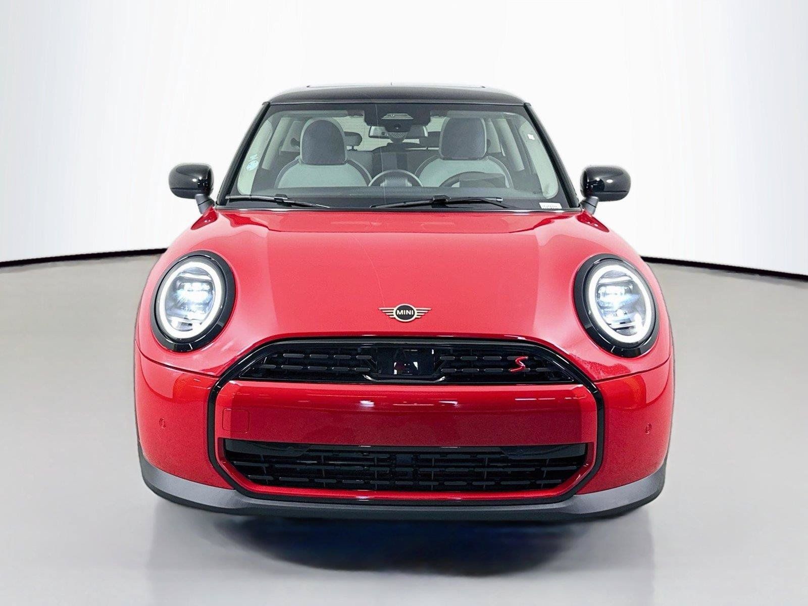 Used 2025 MINI Cooper S FWD image 2