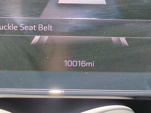 Used 2026 GMC Yukon XL Elevation RWD image 32