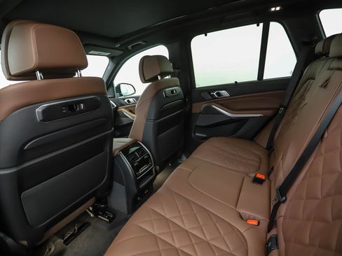New 2026 BMW X5 xDrive40i w/ Executive Package AWD/4WD image 21