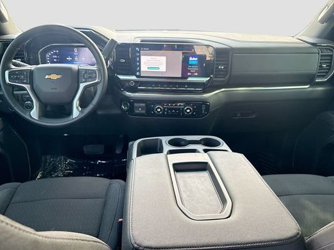 Used 2025 Chevrolet Silverado 1500 LT AWD/4WD image 22