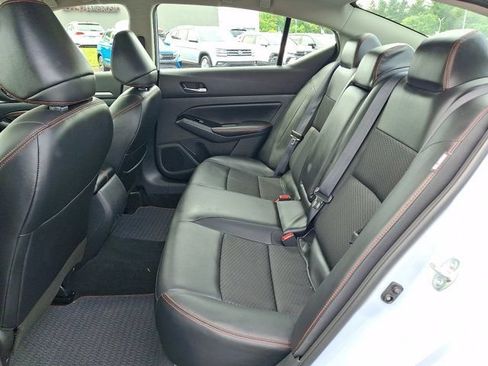Used 2023 Nissan Altima 2.5 SR AWD/4WD image 13