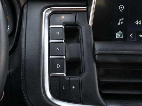 Used 2023 Chevrolet Tahoe LT image 32