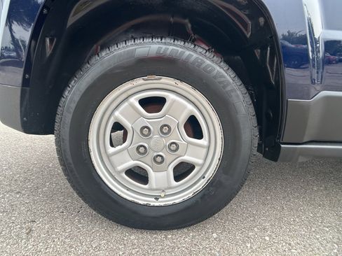 Used 2012 Jeep Patriot Sport image 9