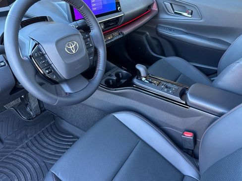 New 2026 Toyota Prius Plug-In Hybrid image 11