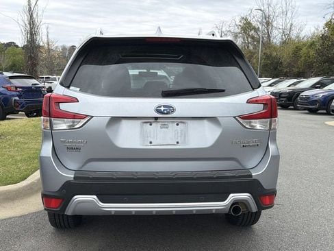 Used 2023 Subaru Forester Touring w/ Popular Package #2 image 4