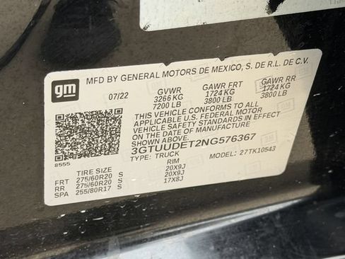 Used 2022 GMC Sierra 1500 SLT AWD/4WD image 32