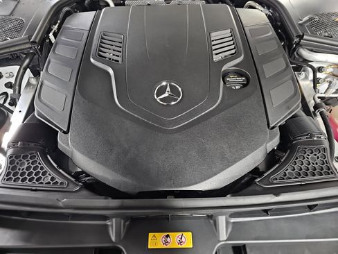 New 2026 Mercedes-Benz S 580 4MATIC Sedan image 32