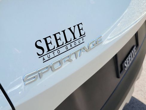Certified 2024 Kia Sportage LX AWD/4WD image 31