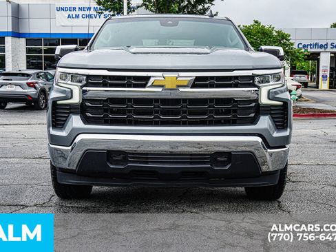 Used 2023 Chevrolet Silverado 1500 LT AWD/4WD image 12