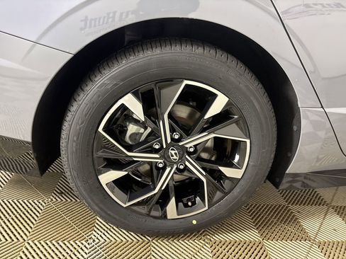 Used 2024 Hyundai Sonata SEL image 32