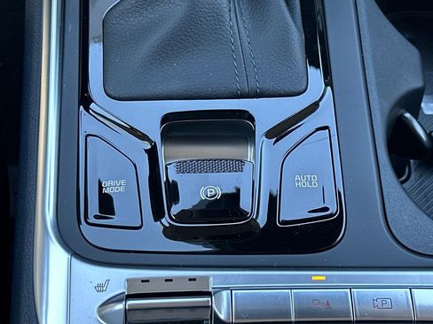 New 2026 Kia Carnival SX FWD image 29