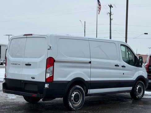 Certified 2019 Ford Transit 150 130 Low Roof image 32