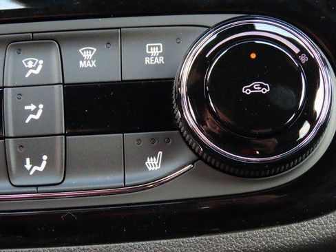 New 2025 Buick Envista Sport Touring w/ Convenience I Package image 28