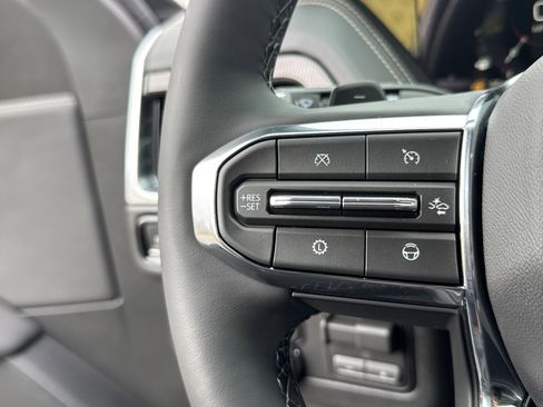 New 2026 GMC Yukon XL Elevation w/ Elevation Premium Package image 19