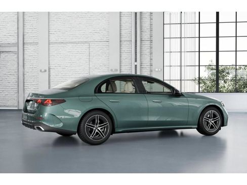 New 2026 Mercedes-Benz E 350 4MATIC Sedan image 19
