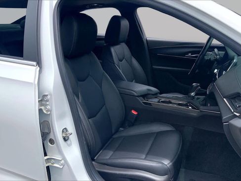Used 2022 Cadillac CT4 Luxury w/ Sun And Sound Package RWD image 9