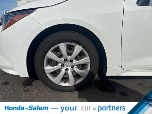 Used 2023 Toyota Corolla LE FWD image 8