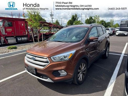 Used 2017 Ford Escape Titanium AWD/4WD image 1