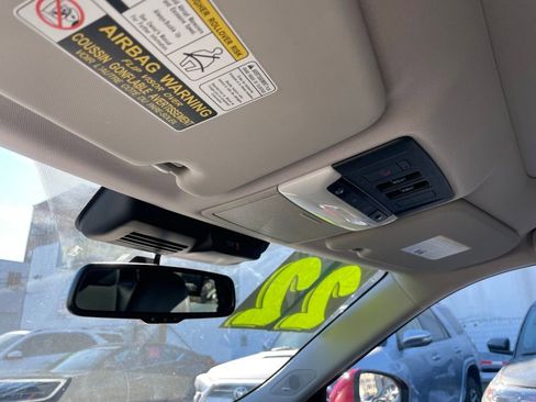 Used 2022 Mitsubishi Outlander SEL Black Edition image 22